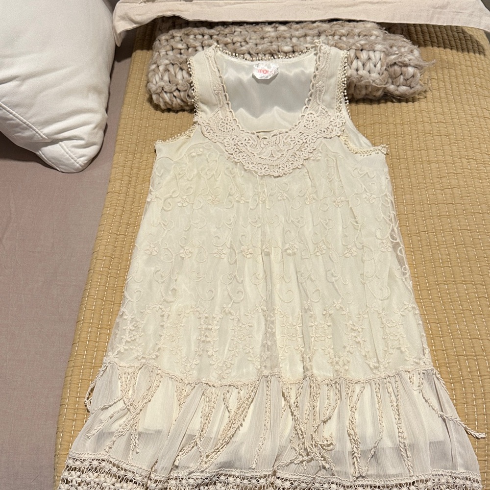 Elegant Cream Lace Dress